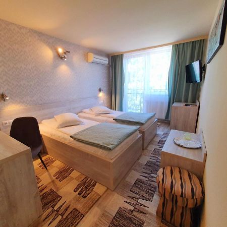 Kon Tiki Hotel Nagyszeben Kültér fotó